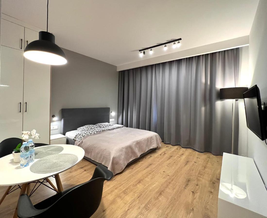 K22 Warszawa Zachodnia Slawinska 502 Apartment Ngoại thất bức ảnh