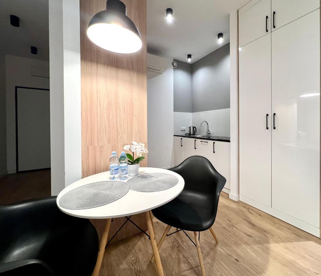 K22 Warszawa Zachodnia Slawinska 502 Apartment Ngoại thất bức ảnh